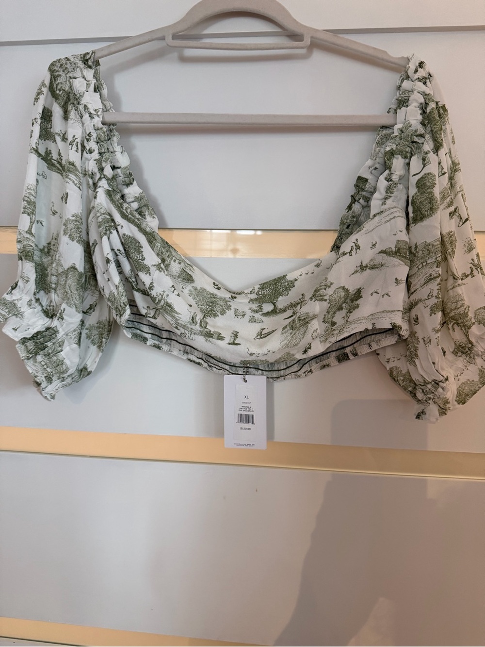 WeWoreWhat Green and White Printed Puff Sleeve Crop Top
